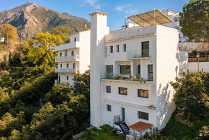 4 slaapkamer Villa te koop in Istan