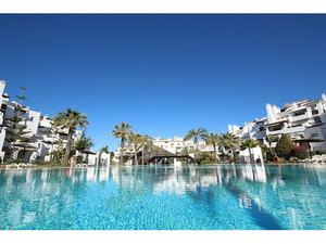 4 slaapkamer Appartement te koop in Marbella