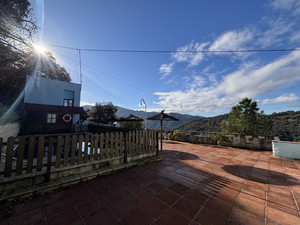 6 slaapkamer Commercieel te koop in Juzcar