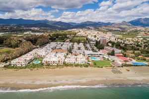 2 slaapkamer Rijtjeshuis te koop in Estepona