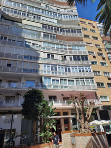 4 slaapkamer Appartement te koop in Malaga