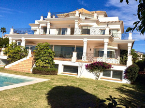 7 slaapkamer Villa te koop in Malaga
