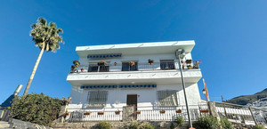 5 slaapkamer Villa te koop in Competa