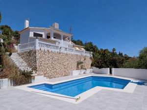 3 slaapkamer Villa te koop in Benalmadena