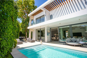 4 slaapkamer Villa te koop in Estepona