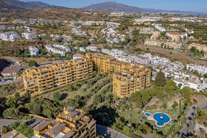 3 slaapkamer Appartement te koop in Estepona