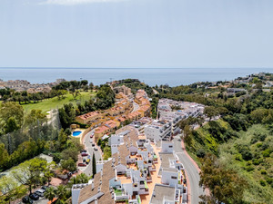 2 slaapkamer Appartement te koop in Benalmadena