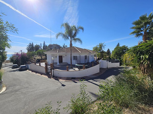 5 slaapkamer Villa te koop in Benalmadena