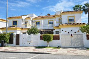4 slaapkamer Villa te koop in Malaga