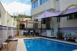 4 slaapkamer Villa te koop in Nerja