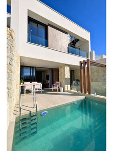 3 slaapkamer Rijtjeshuis te koop in Dolores