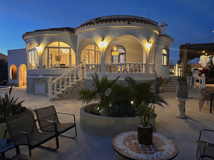 3 slaapkamer Villa te koop in Torrevieja