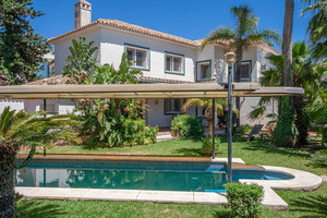 4 slaapkamer Villa te koop in Marbella