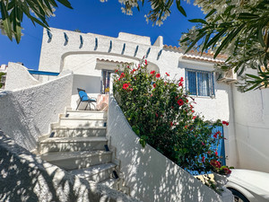 2 slaapkamer Rijtjeshuis te koop in Torrevieja