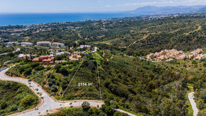 Grondstuk te koop in Marbella