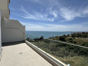 4 slaapkamer Rijtjeshuis te koop in Benalmadena
