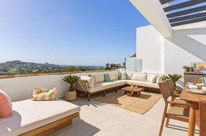 3 slaapkamer Rijtjeshuis te koop in Benahavis