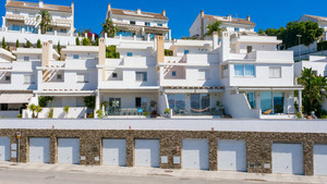 3 slaapkamer Rijtjeshuis te koop in Malaga