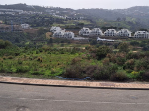 Grondstuk te koop in Mijas
