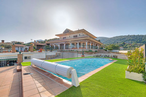 6 slaapkamer Villa te koop in Churriana