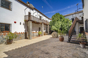 14 slaapkamer Commercieel te koop in Benaojan