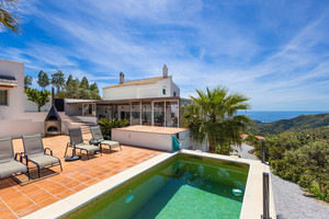 7 slaapkamer Villa te koop in Competa