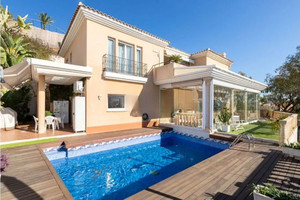 5 slaapkamer Villa te koop in Malaga