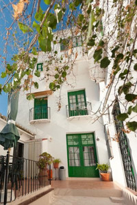 14 slaapkamer Rijtjeshuis te koop in Alora