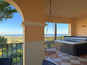 3 slaapkamer Appartement te koop in Benahavis