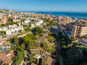 Grondstuk te koop in Rincon de la Victoria