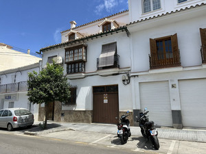 5 slaapkamer Rijtjeshuis te koop in Velez-Malaga
