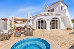 5 slaapkamer Villa te koop in Orihuela