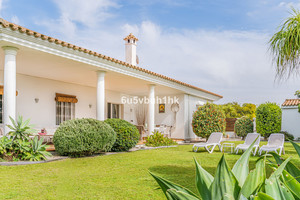 6 slaapkamer Villa te koop in Los Canos De Meca
