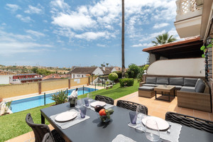 4 slaapkamer Rijtjeshuis te koop in Mijas