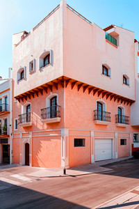 7 slaapkamer Rijtjeshuis te koop in Estepona