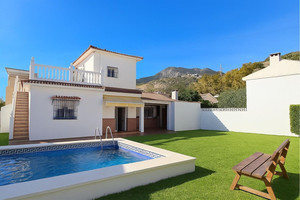 2 slaapkamer Villa te koop in Benalmadena