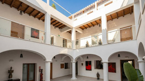 10 slaapkamer Commercieel te koop in Velez-Malaga