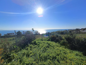 Grondstuk te koop in Manilva