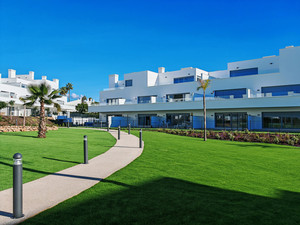 2 slaapkamer Appartement te koop in Estepona