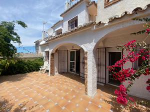 4 slaapkamer Villa te koop in Mijas
