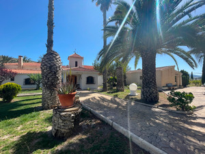 13 slaapkamer Villa te koop in Elda