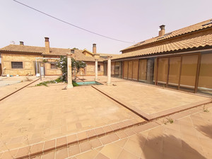 5 slaapkamer Villa te koop in Lorca