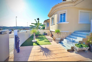 3 slaapkamer Villa te koop in San Miguel de Salinas