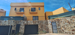 3 slaapkamer Villa te koop in Fuengirola