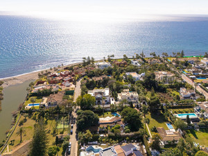 4 slaapkamer Villa te koop in Marbella