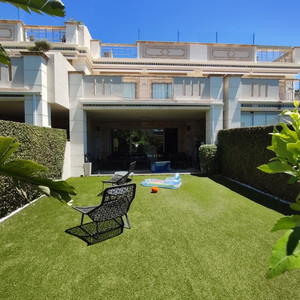 4 slaapkamer Rijtjeshuis te koop in Marbella