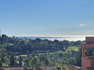 2 slaapkamer Appartement te koop in Benahavis