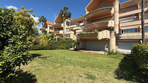 4 slaapkamer Appartement te koop in Marbella