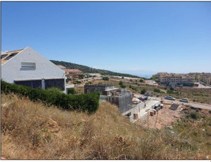Grondstuk te koop in Benalmadena