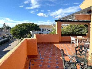 4 slaapkamer Appartement te koop in Estepona